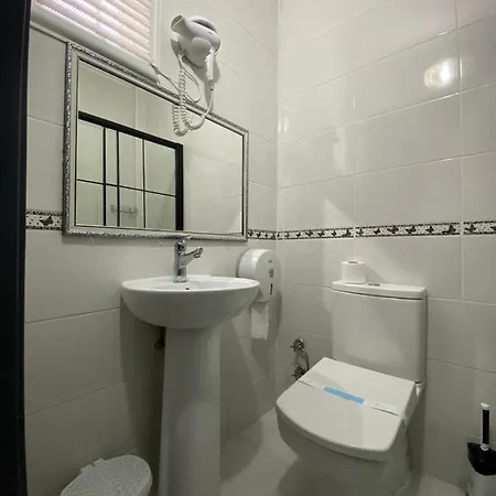 Oezdemir Otel Balikesir Exterior photo